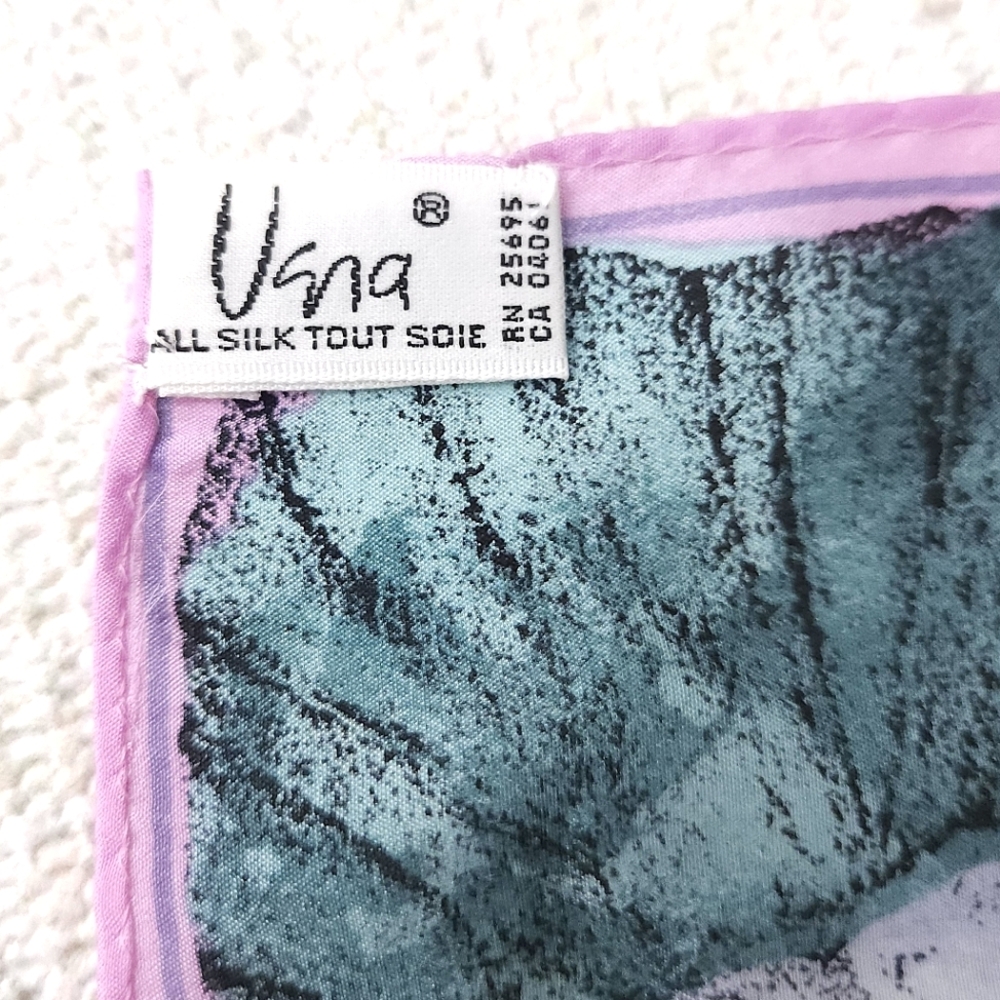 Vintage Vera Neumann Silk Scarf Floral Pattern Square Scarf 29" x 29" - Picture 7 of 8